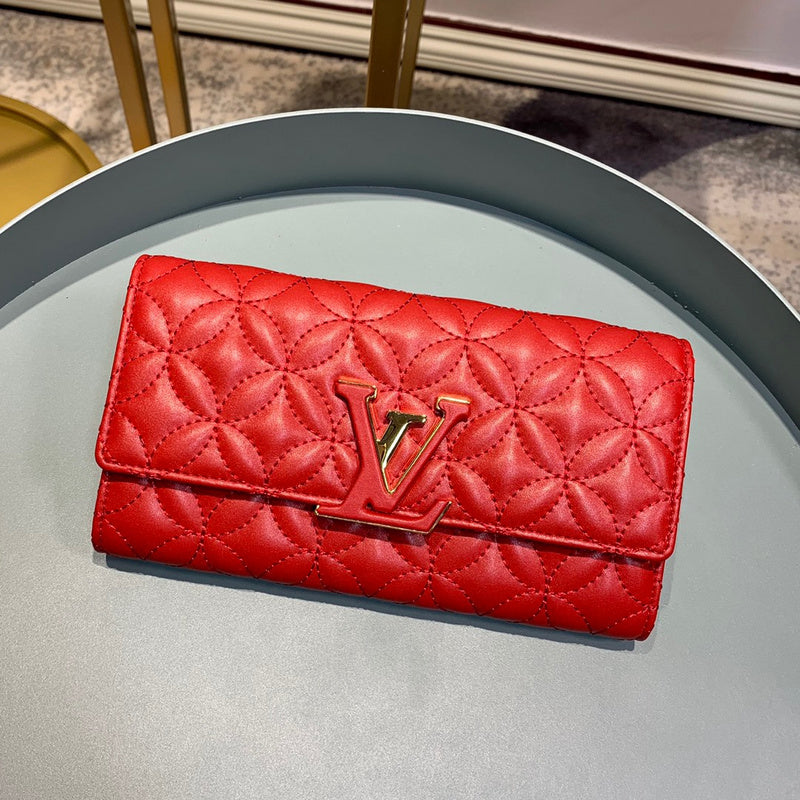 Louis Vuitton Luxury Bags 1877