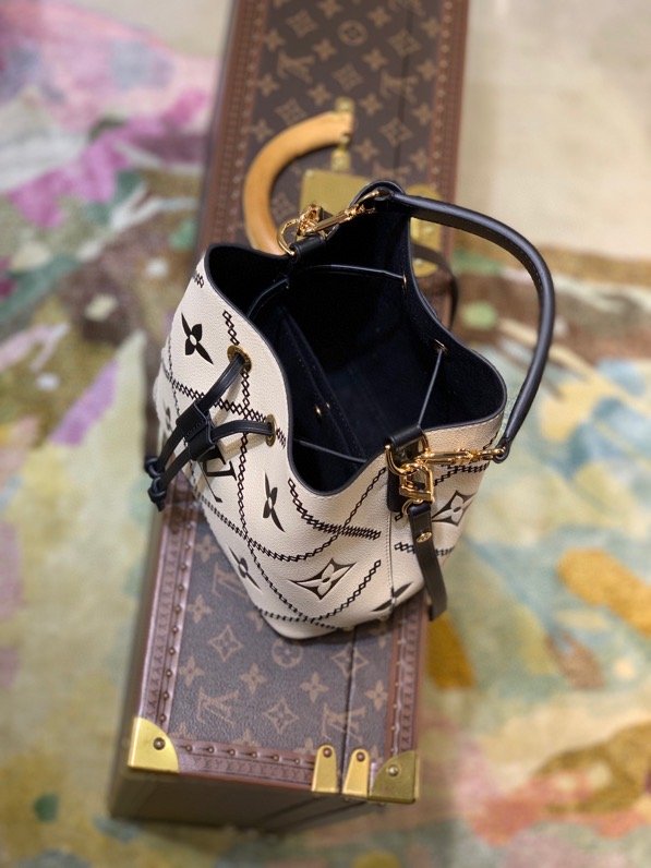 Top Quality NeoNoe Monogram Empreinte For Women,  Shoulder Bags 10.2in/26cm Top Quality M46023