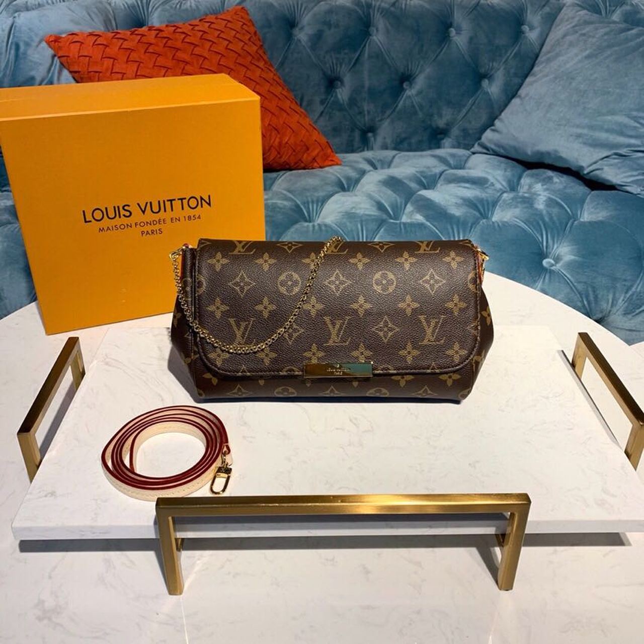 Top Quality Favorite PM Monogram Canvas For Women, Womens Handbags, Shoulder And Crossbody Bags 10.2in/26cm Top Quality M40717