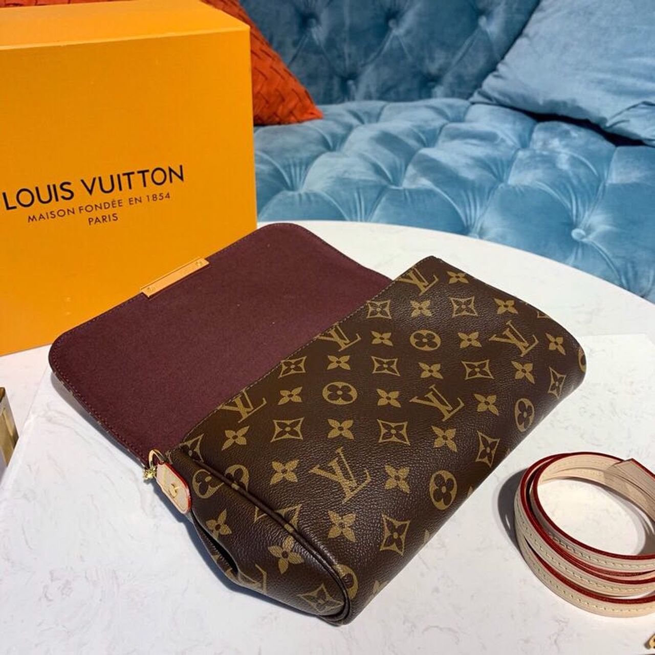 Top Quality Favorite PM Monogram Canvas For Women, Womens Handbags, Shoulder And Crossbody Bags 10.2in/26cm Top Quality M40717