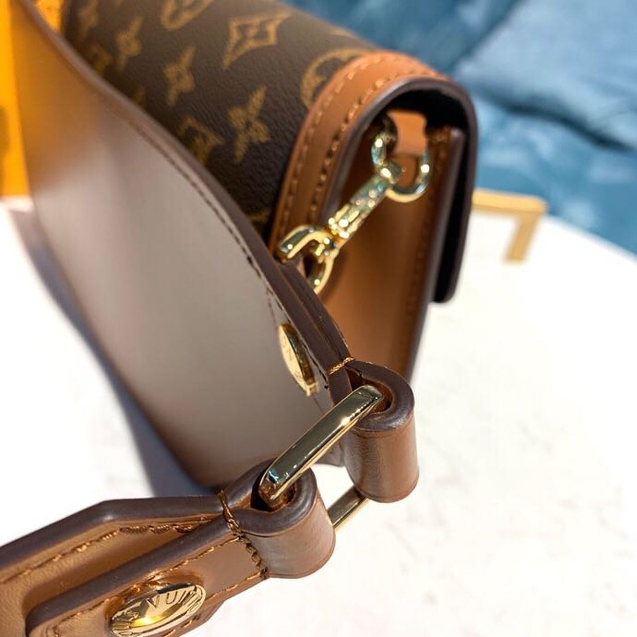 Top Quality Dauphine Bumbag Monogram And Monogram Reverse Canvas For Women, WoBelt Bags 7.5in/19cm Top Quality M44586