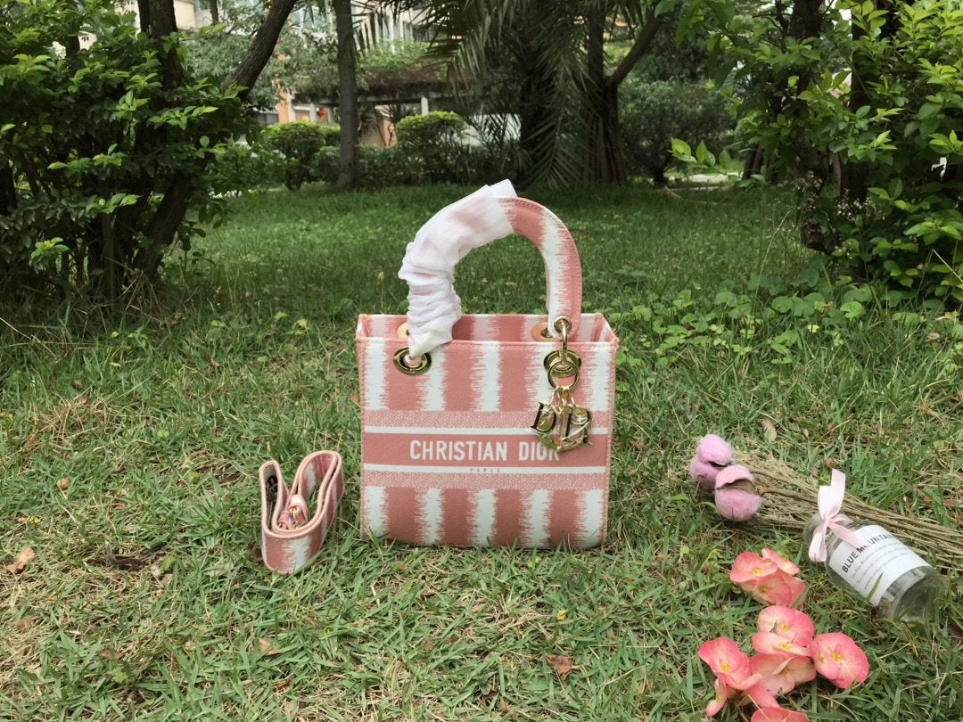 EN - New 1:1 rep  Bags DIR 254