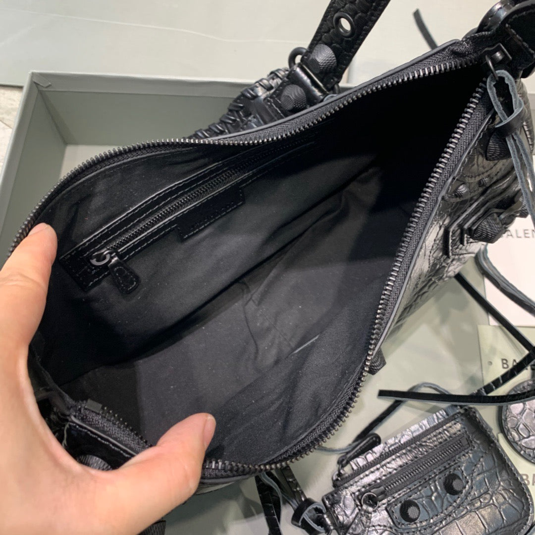 Top Quality Le Cagole XS Shoulder Bag In Black, For Women,  Bags 13in/33cm