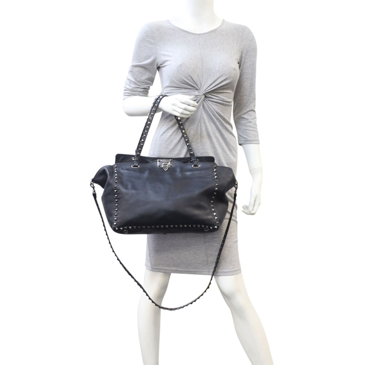 Valentino Rockstud Tote Medium