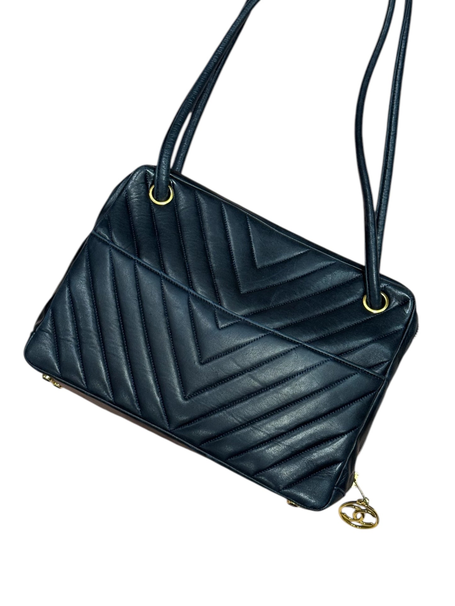 Chanel - Sac Caméra chevron bleu nuit