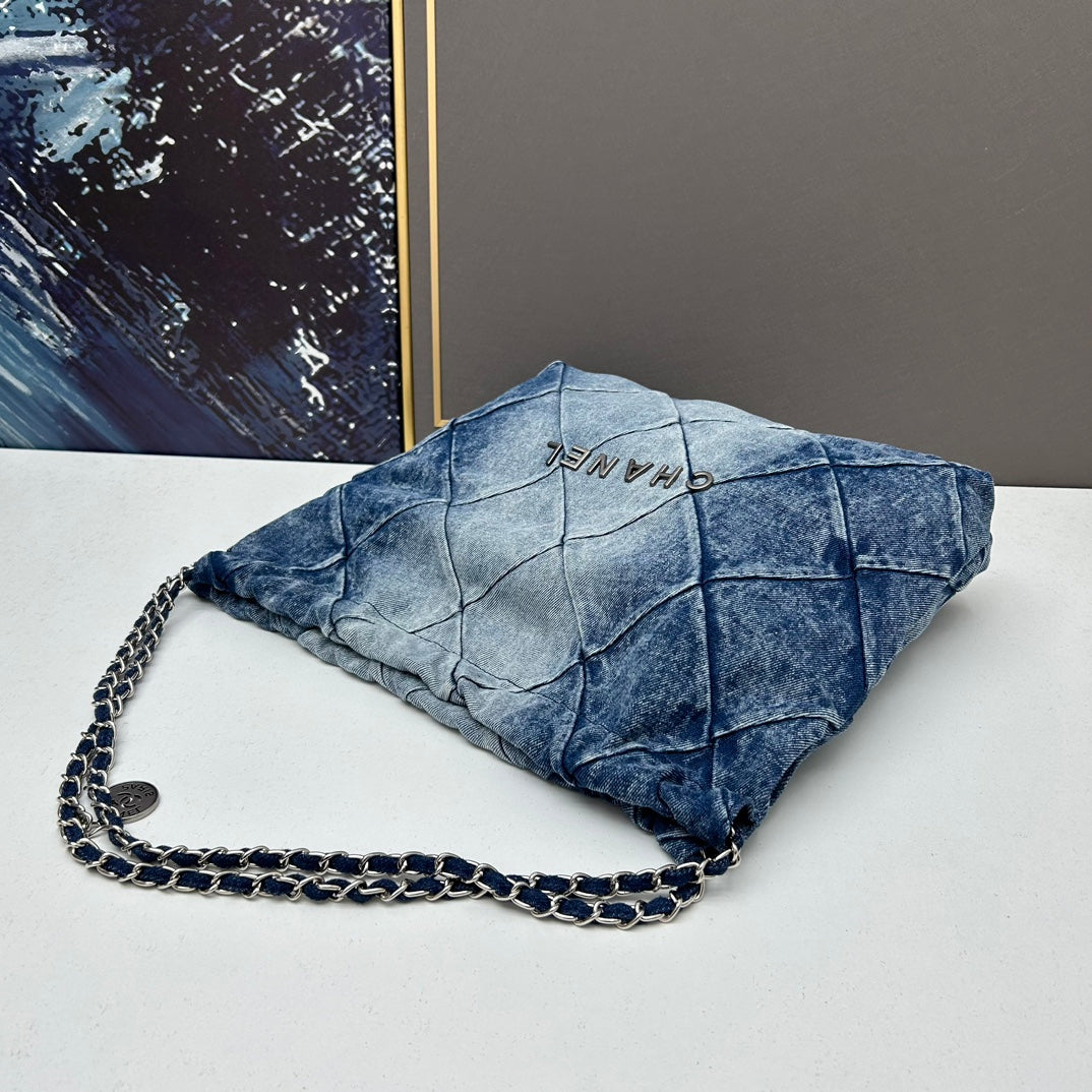 EN - New 1:1 rep  Top Quality CHL Bag 554