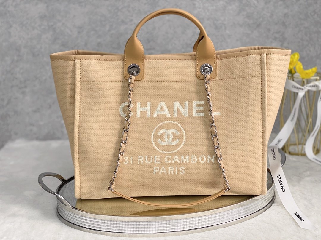 CHLSmall Shopping Bag Silver Hardware Raffia For Women Handbags, Shoulder Bags 15.2in/39cm AS3257