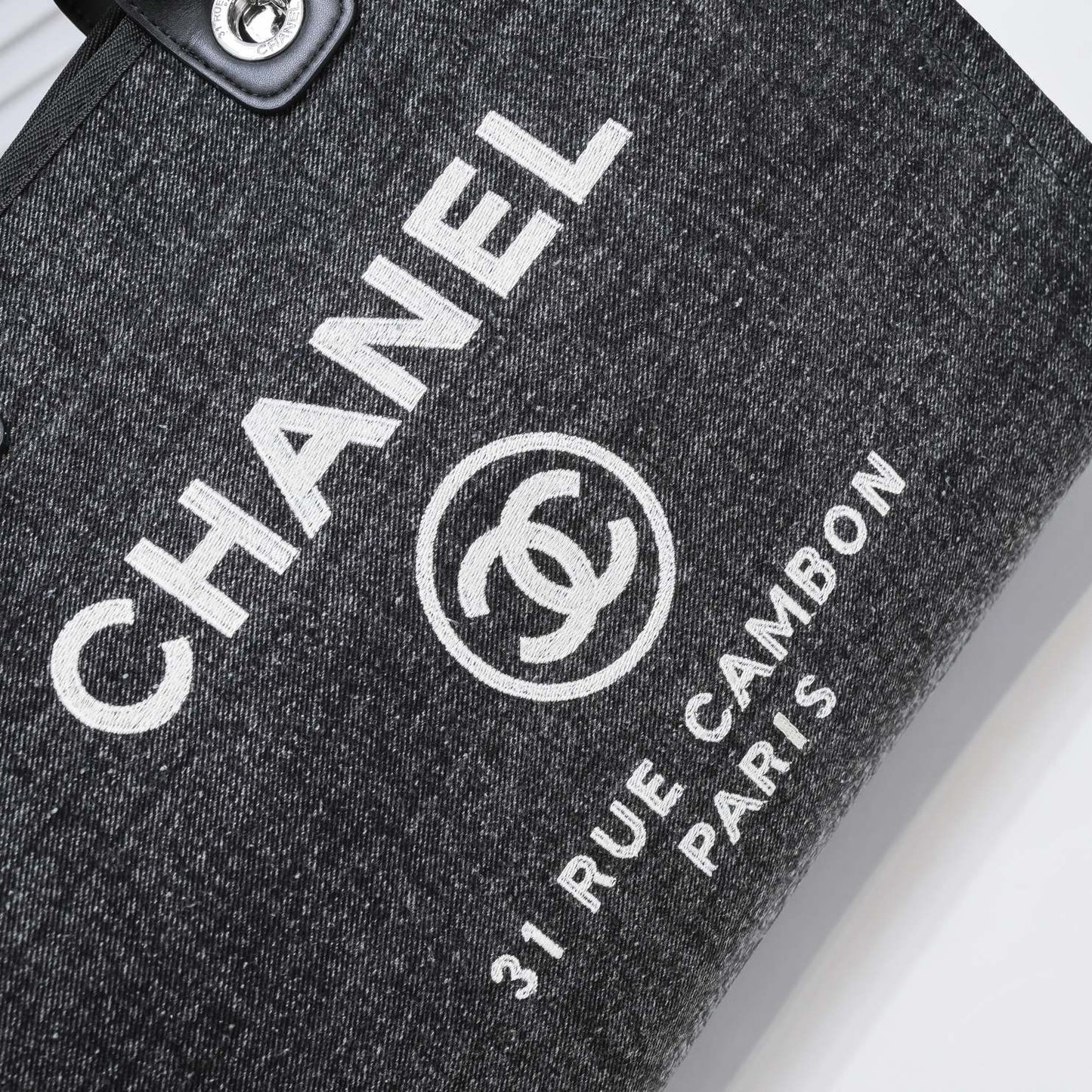 EN - New 1:1 rep  Top Quality CHL Bag 235