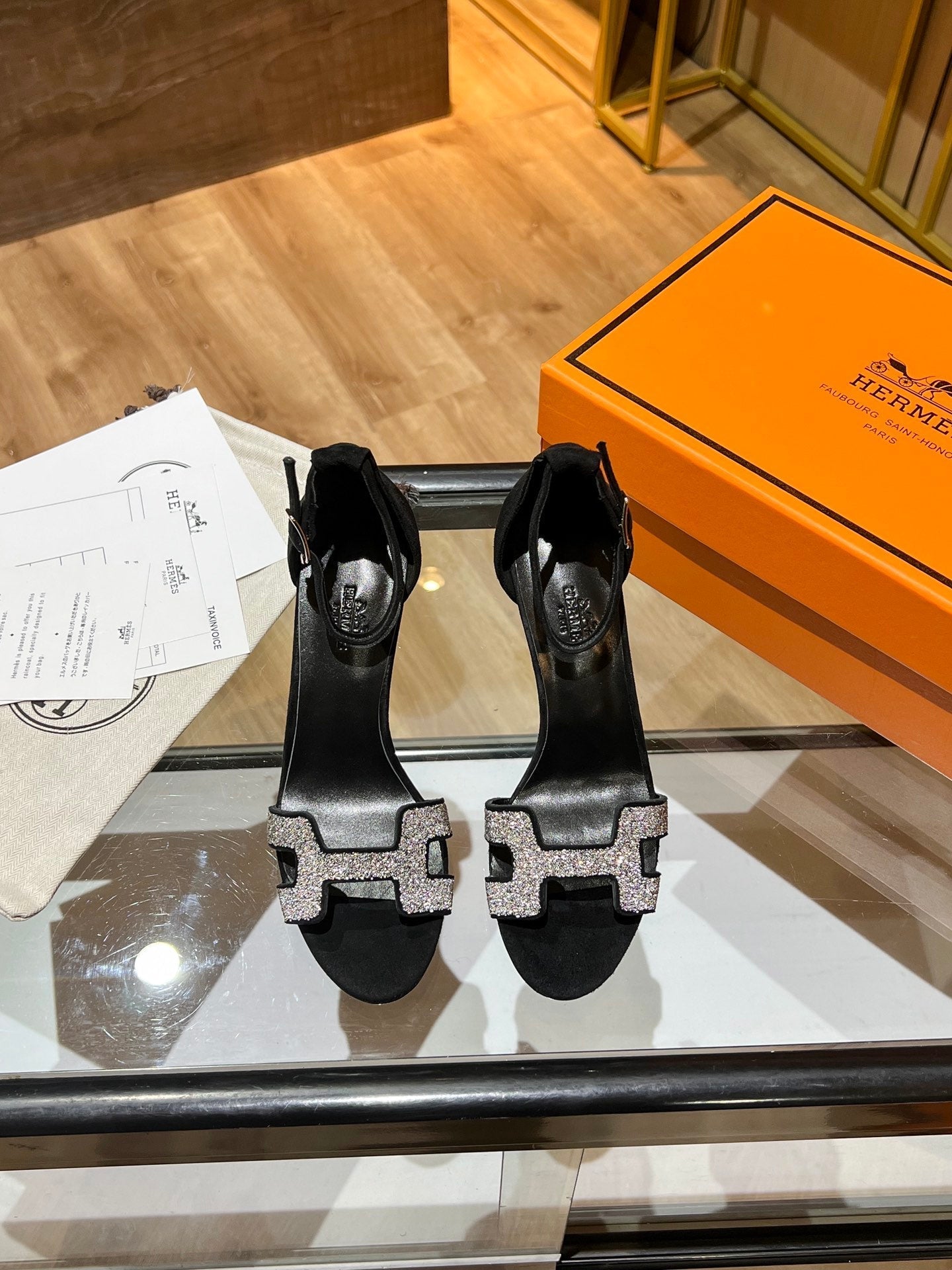 New 1:1 rep HM HIGH HEELS 027