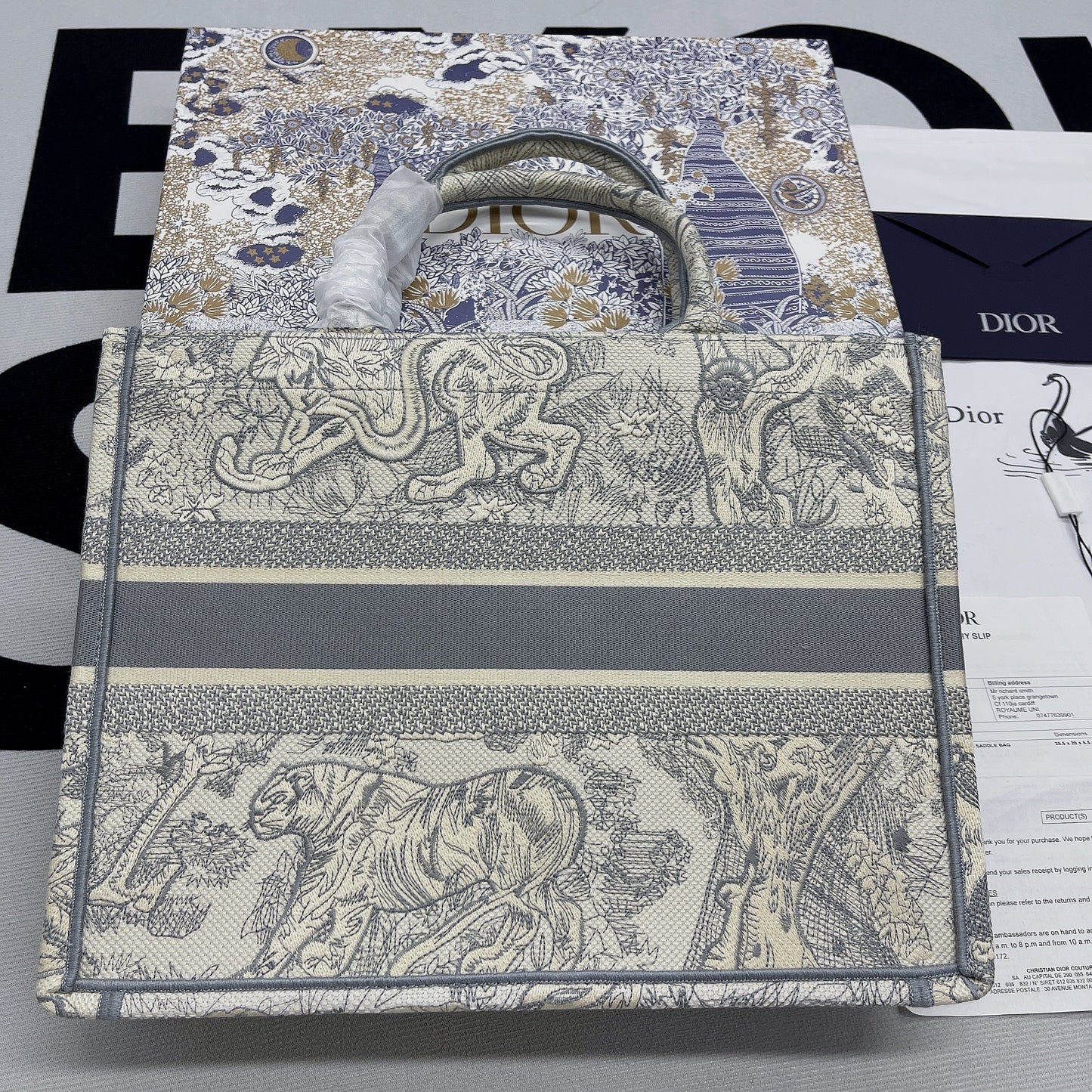 Top Quality MeTop Qualityum Book Tote Gray, For Women, Womens Handbags 14in/36cm CD M1296ZTDT_M932
