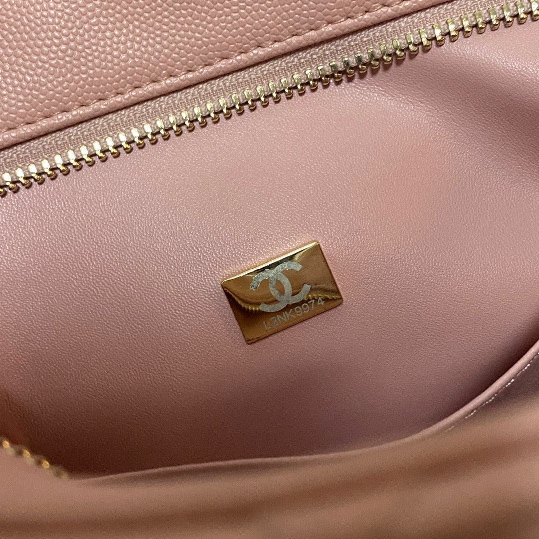CHLMedallion Tote Gold Hardware Caviar PiNike For Women, Women’s Handbags, Shoulder Bags 15in/32cm 