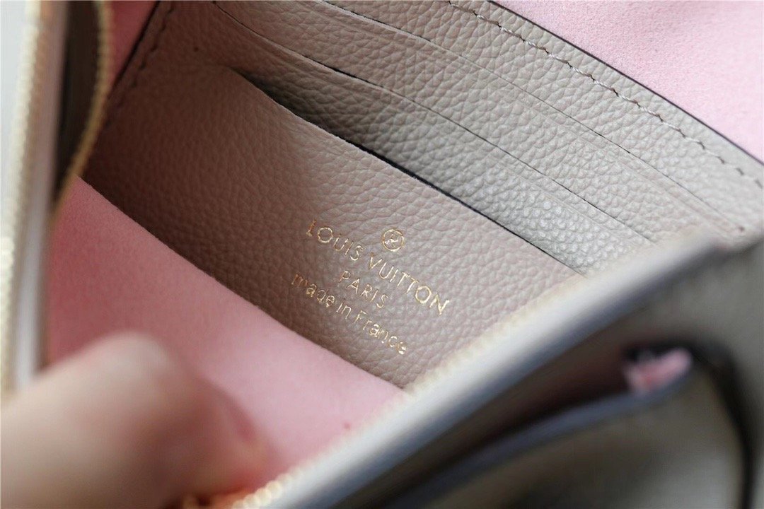 Top Quality Mylockme Chain Pochette Grey For Women,  Shoulder and Crossbody Bags 7.5in/19cm Top Quality 