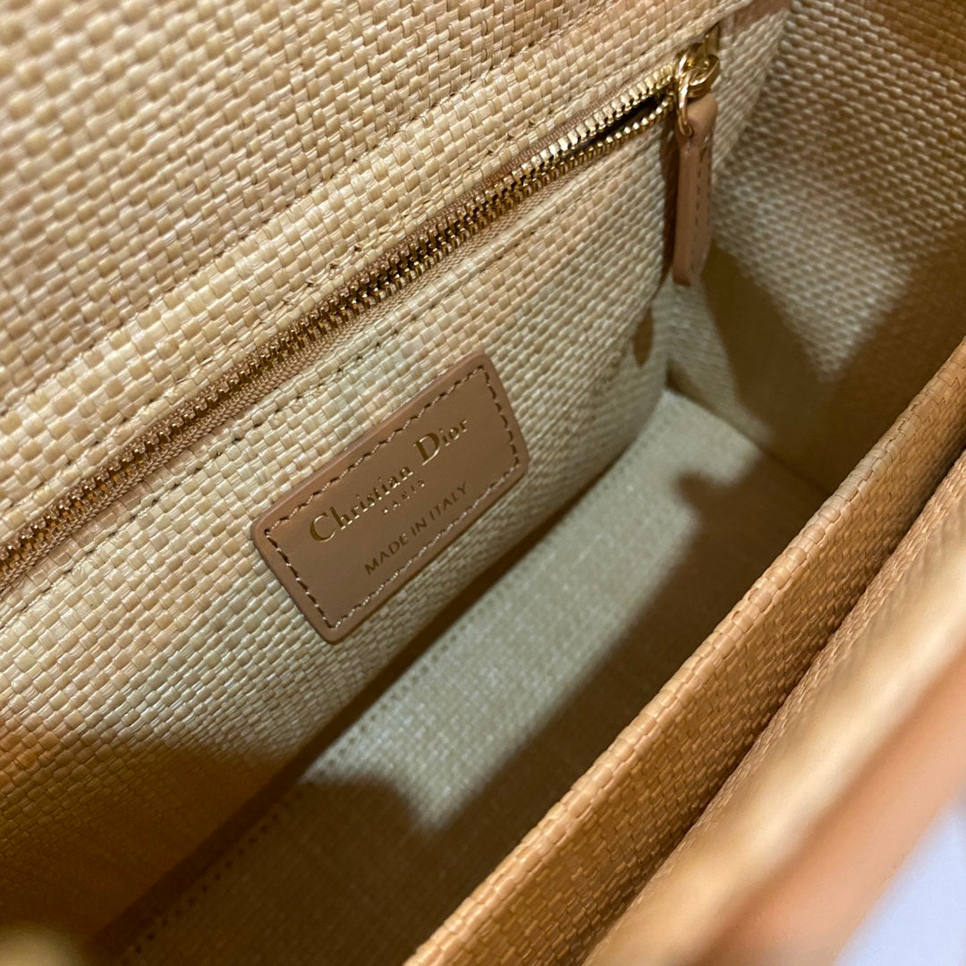 Top Quality MeTop Qualityum Lady Bag Natural Cannage Raffia, Brown Handbags, 24cm CD M0565OMBD_M925