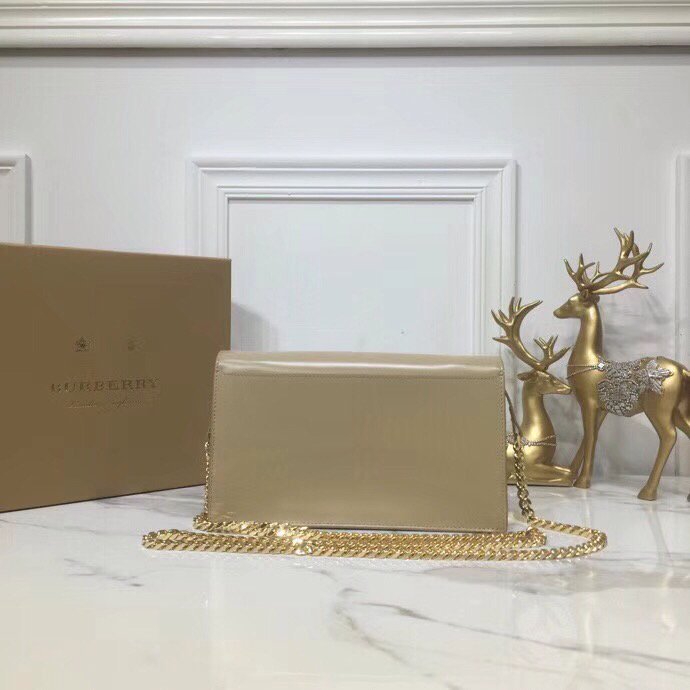 Top Quality Small Tb Envelope Clutch By British Heritage For Women, Bags 10.2in/26cm