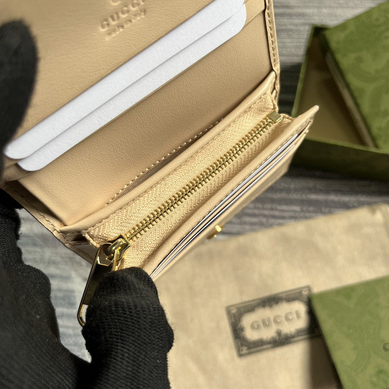 Top Quality -  Bags - 072