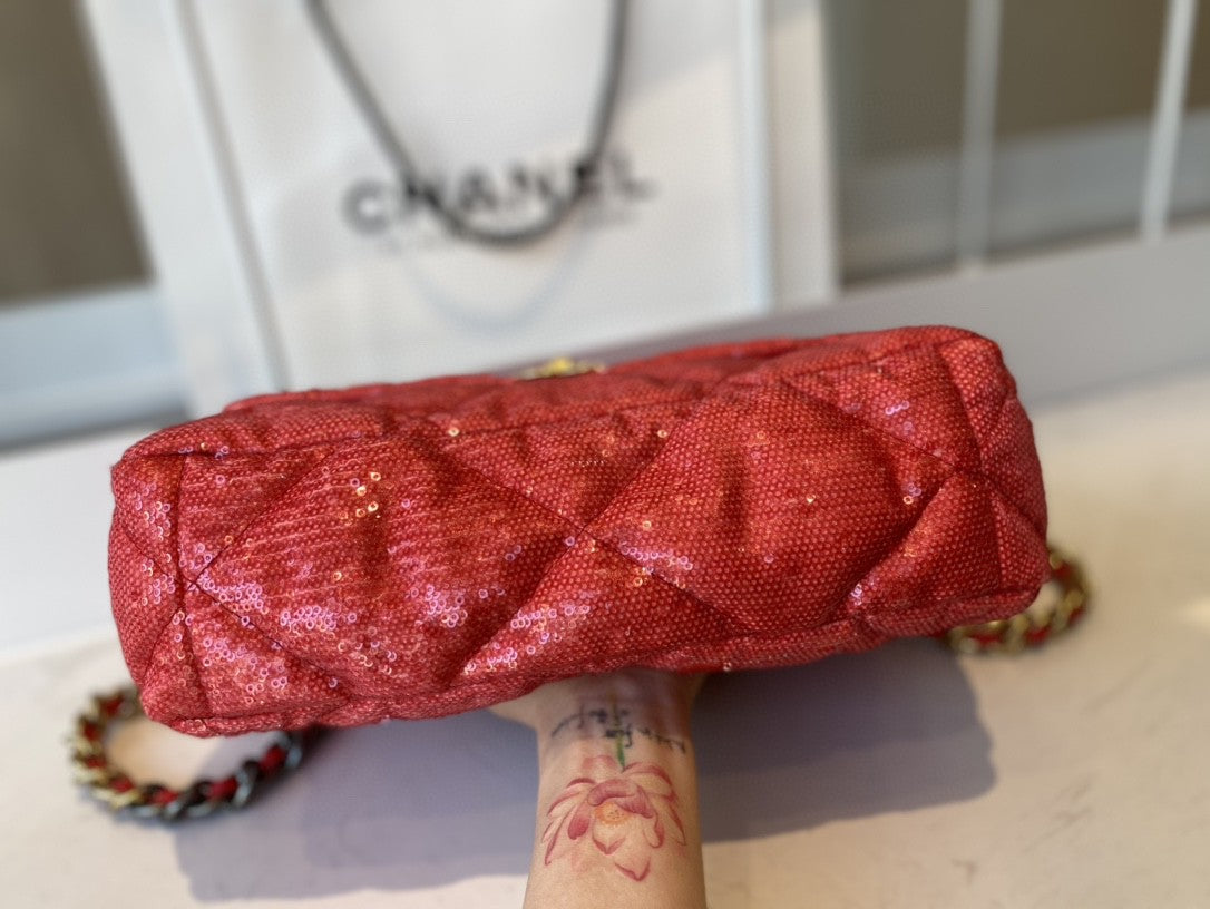 CHL 19 Flap Bag Gold Hardware Red For Women, Women’s Handbags, Shoulder Bags 10in/26cm AS1160 