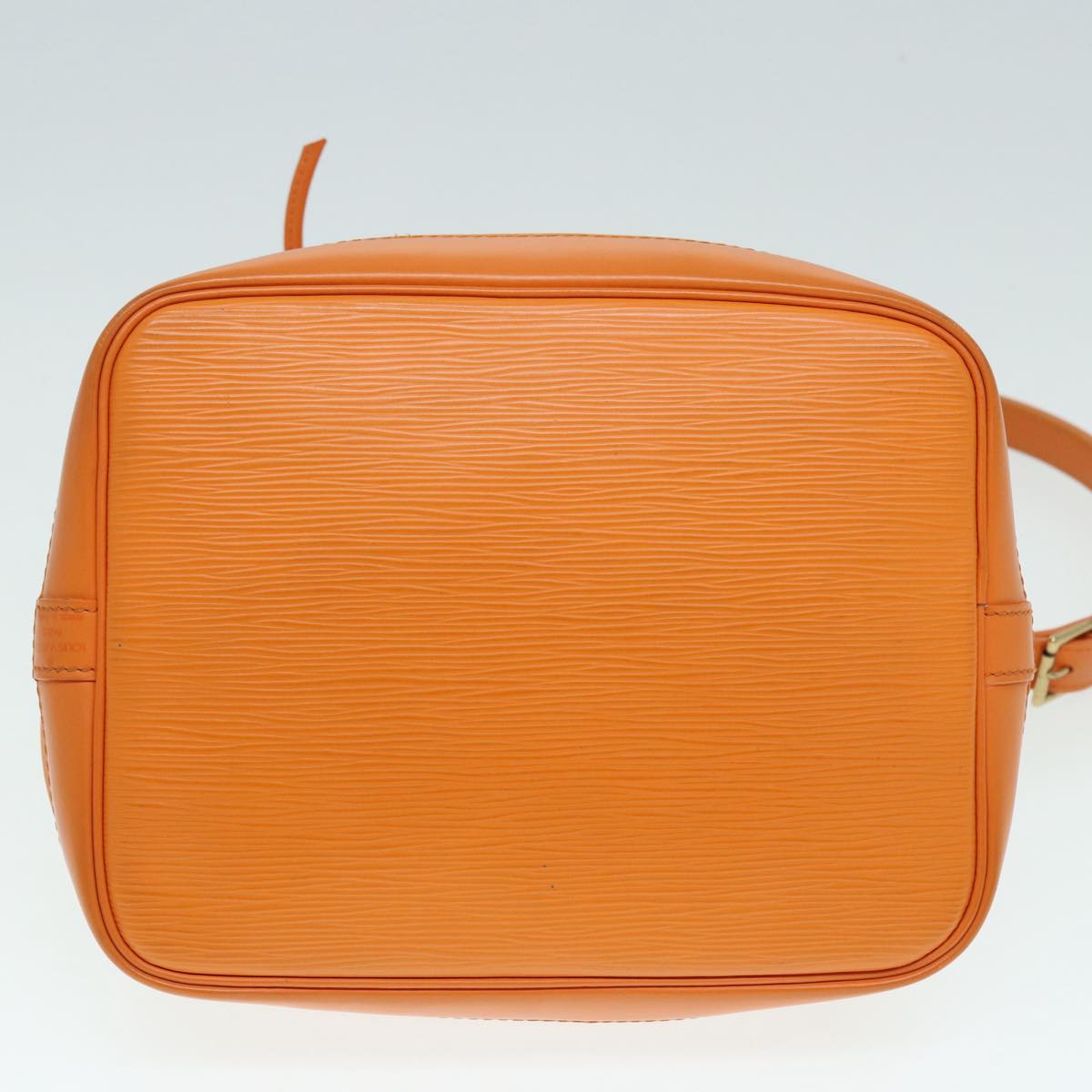 LOUIS VUITTON Epi Petit Noe Shoulder Bag Orange Mandarin M5901H LV Auth 87364