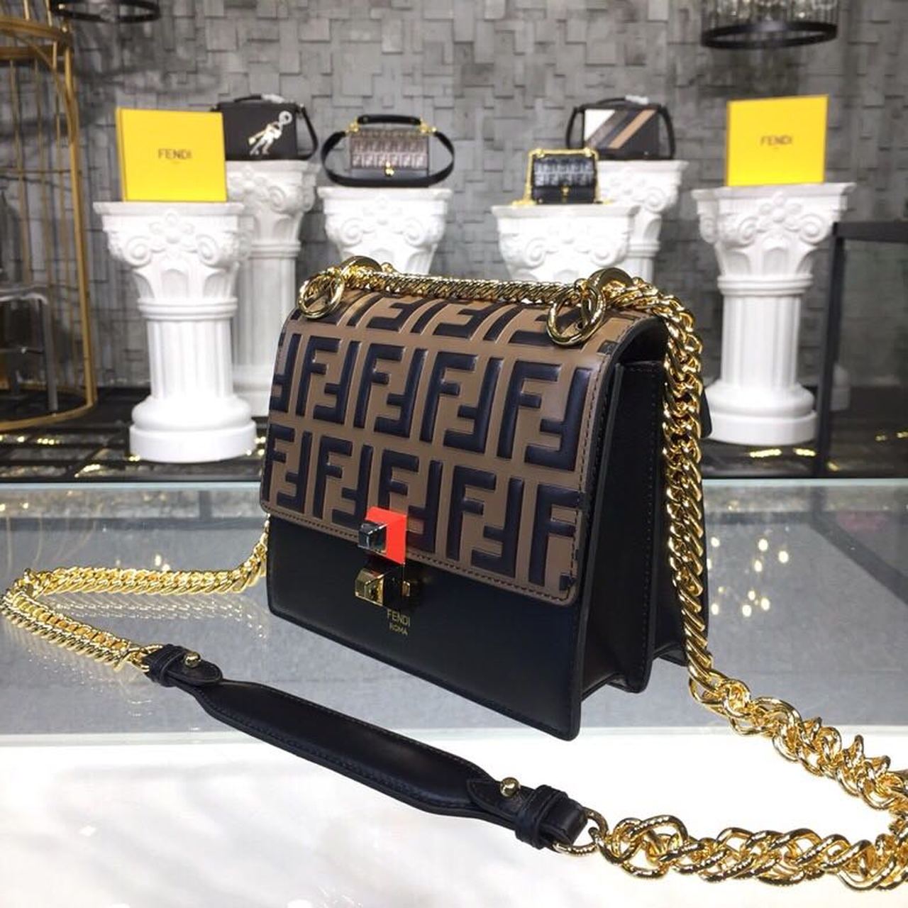Top QualityTop Quality FF Logo Kan I Bag 7.5in/19cm With Gold Toned Chain Brown/Black For Women