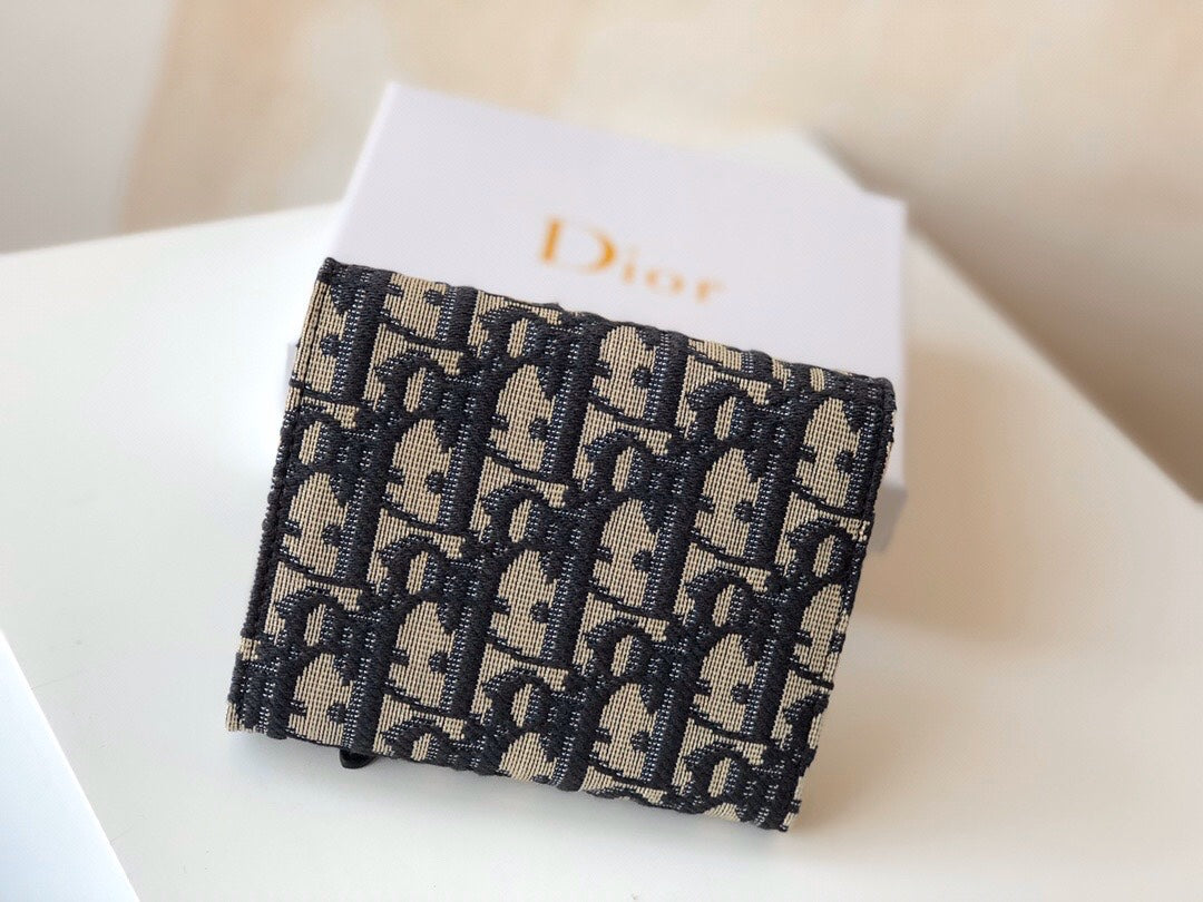 EN - New 1:1 rep  Wallet DIR 007