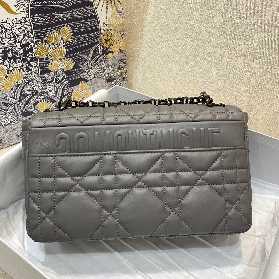 Top Quality MeTop Qualityum Caro Bag Gray Padded Macrocannage, Dark Grey, For Women Womens Handbags, Crossbody Bags, 25cm CD M9242BNGK_M41G