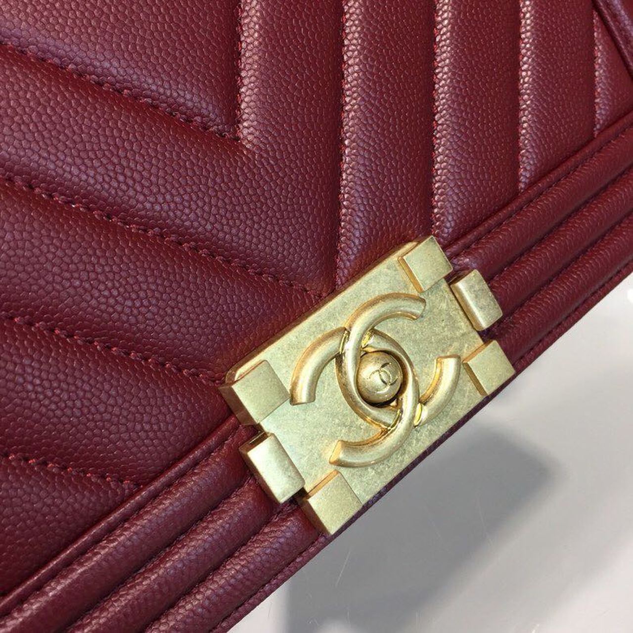 CHL Boy Handbag Gold Toned Hardware Burgundy For Women Bags, Shoulder And Crossbody Bags 9.8in/25cm A67086