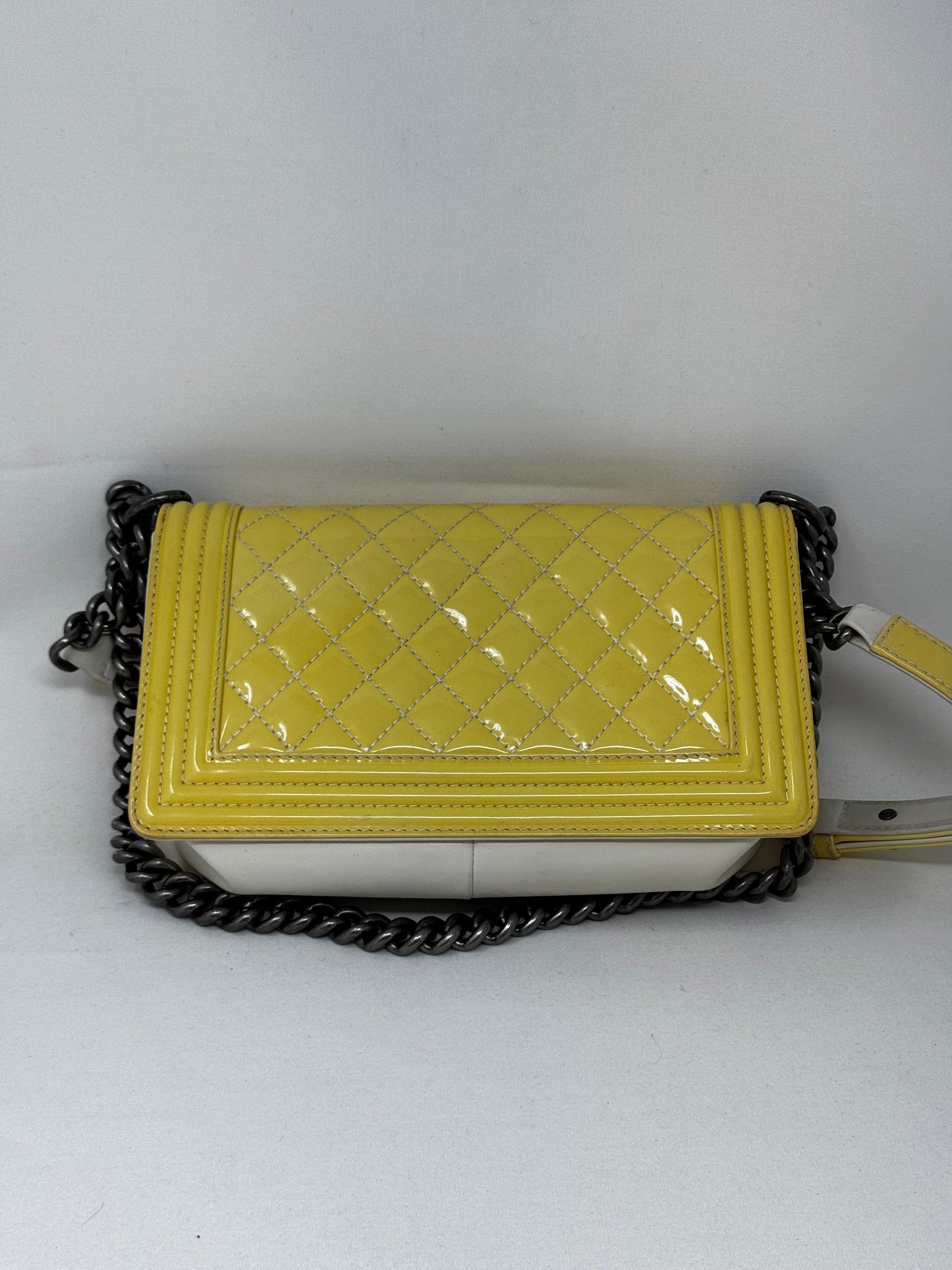 Chanel Patent Leather Leboy B20-97
