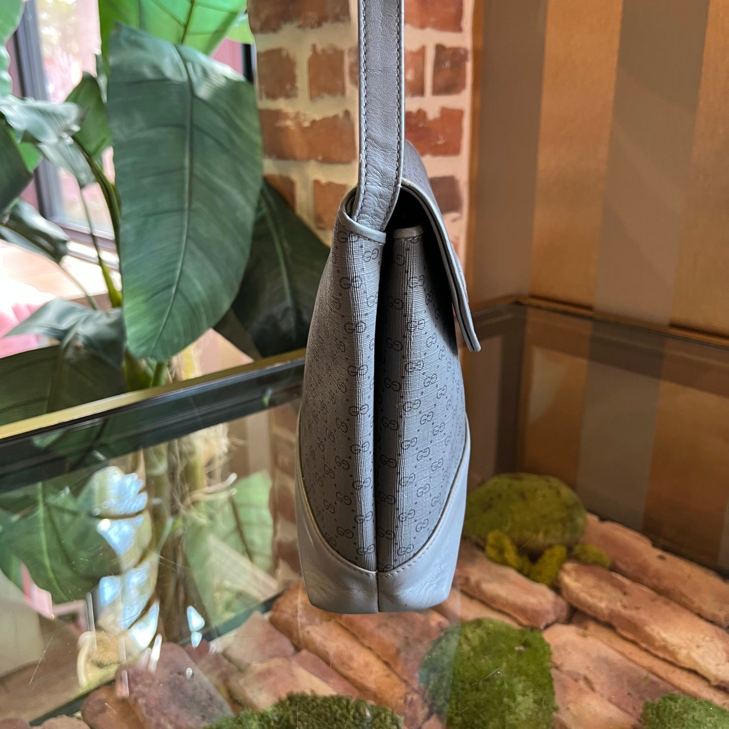 GUCCI   Gray Crossbody