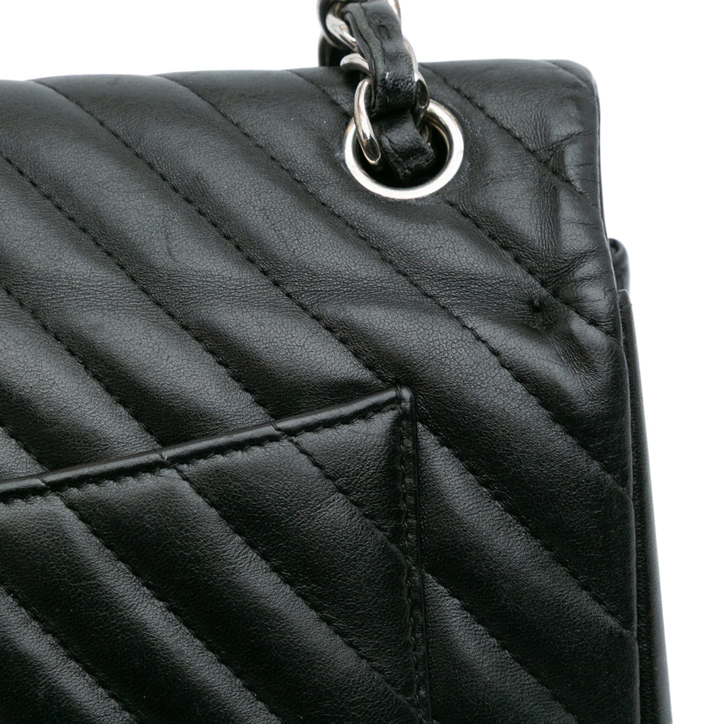 Black Chanel Jumbo Classic Chevron Lambskin Double Flap Shoulder Bag