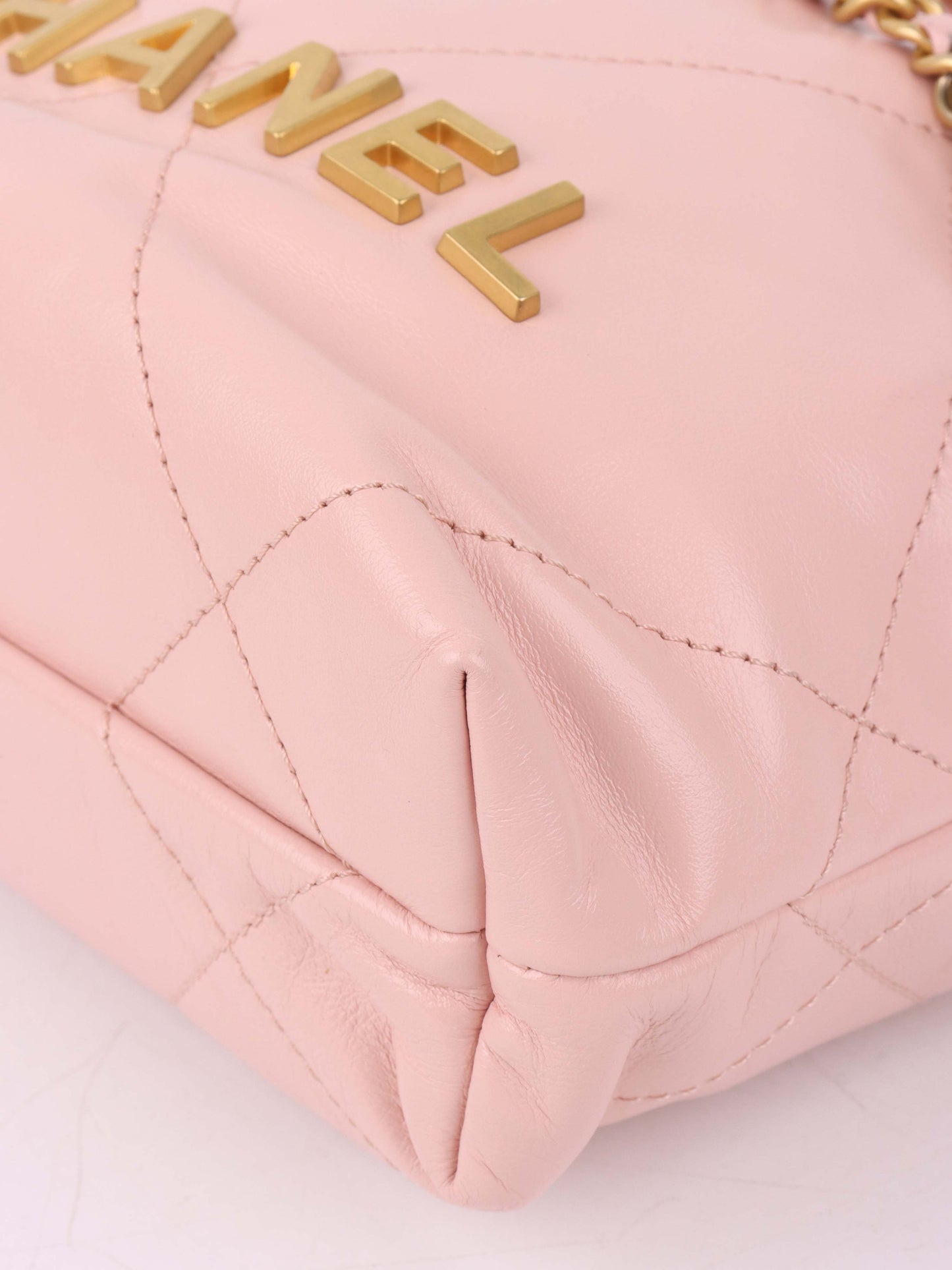 CHANEL 22 Mini Light Pink Handbag.