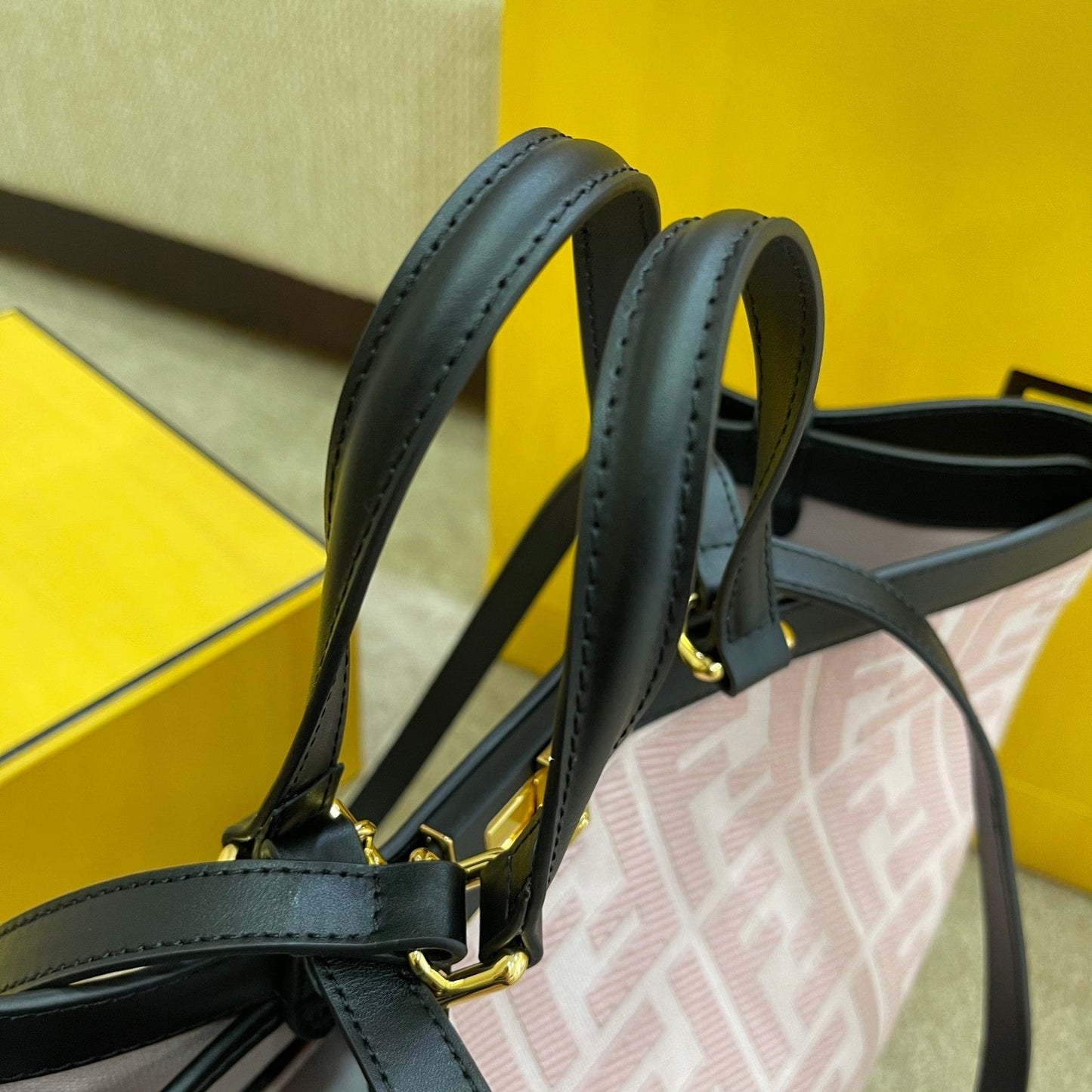 FI Top Quality X-tote Bag Pink Canvas For Women, Handbags, Shoulder Bags 16.1in/41cm FF 8BH374