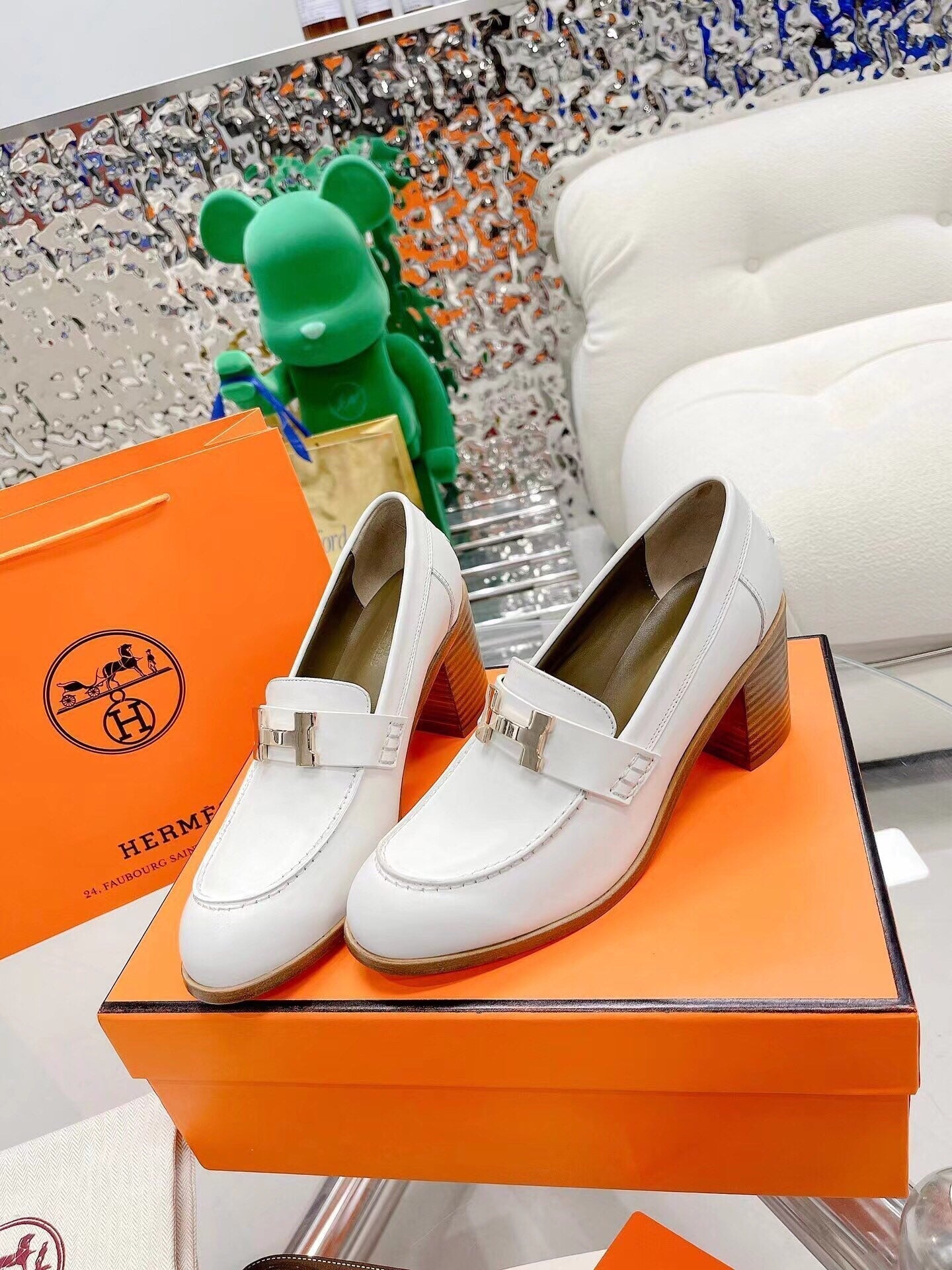 New 1:1 rep HM HIGH HEELS 011