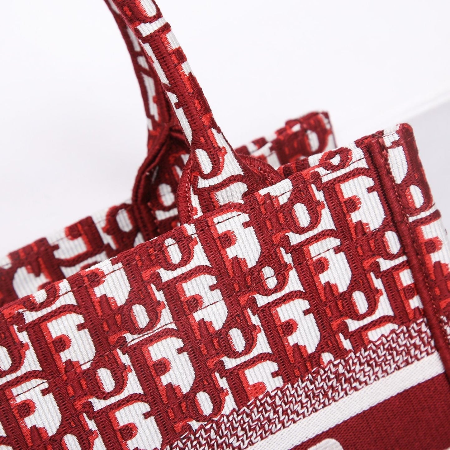 Top Quality Small Book Tote Red, For Women, Womens Handbags 26.5cm/10.5in CD M1265ZRIW_M17E