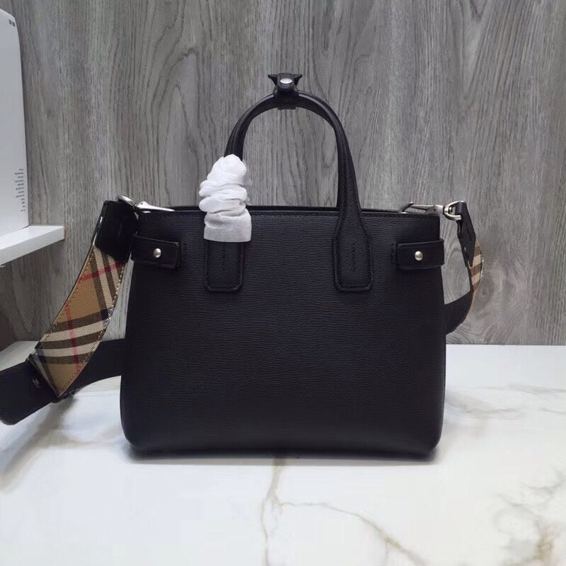 Top Quality The Small Banner Bag Black For Women, Bags 10.6in/26cm