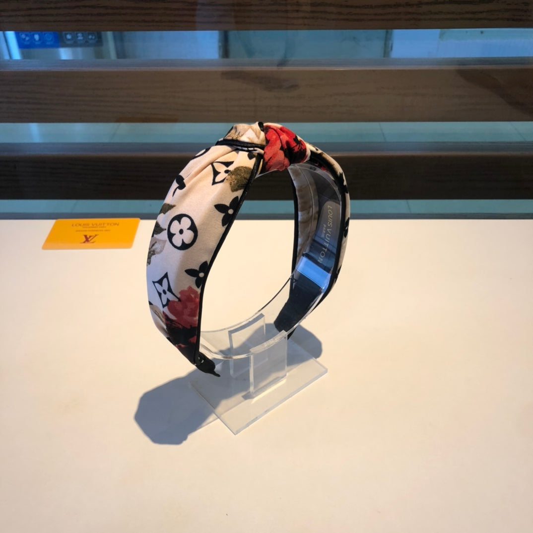 EN - Luxury Hair Band LUV 045