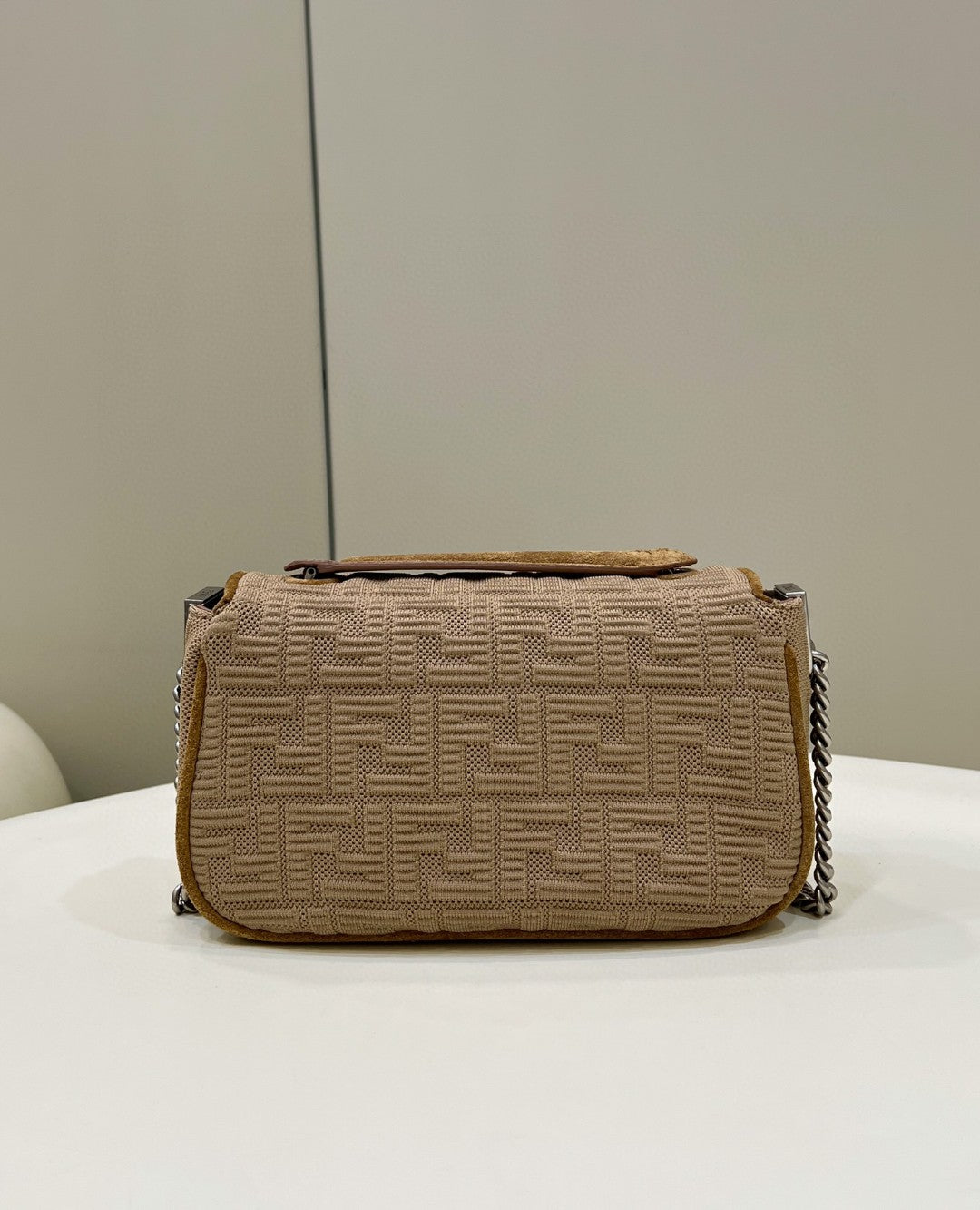 Top QualityTop Quality Baguette Chain Midi Beige FF Fabric Bag For Woman 14.5cm/6in 8BR793AHW5F1F2J