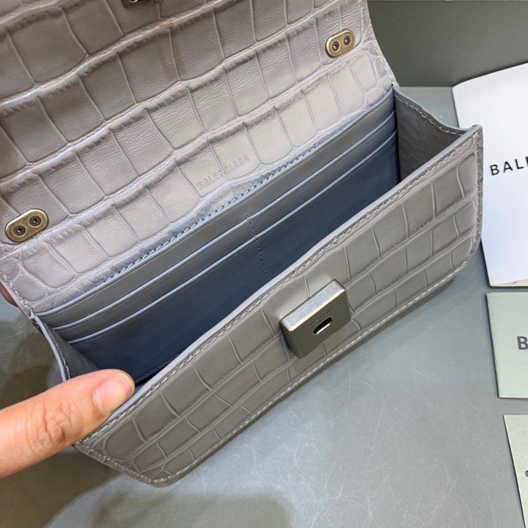 Top Quality Gossip Small On Chain Shoulder Bag Gray, For Women,  Bags 7.4in/19cm