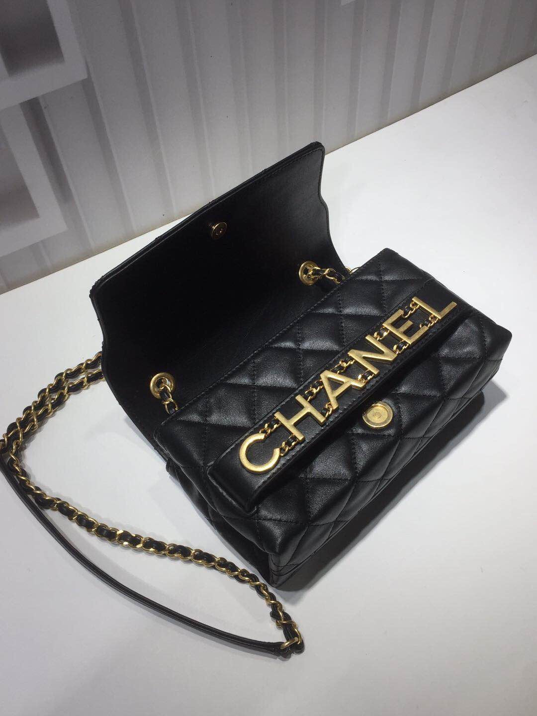 CHLFront Logo Small Flap Bag Gold Hardware Black For Women, Women’s Handbags, Shoulder Bags 8in/21cmAS1490