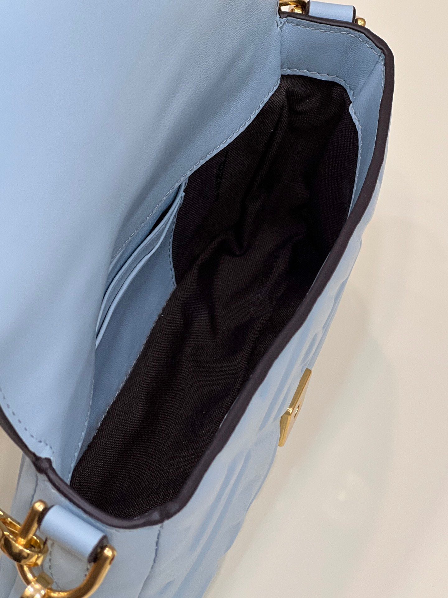 Top QualityTop Quality Baguette Blue For Women, Women’s Handbags, Shoulder And Crossbody Bags 7.5in/19cm FF 8BS017