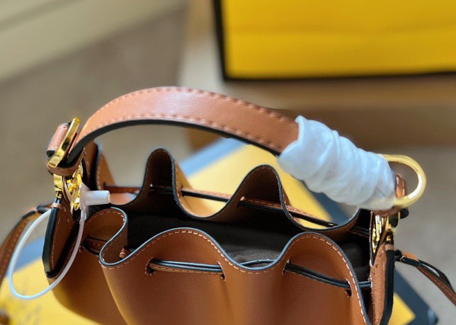 EN - New 1:1 rep  Bags FEI 247