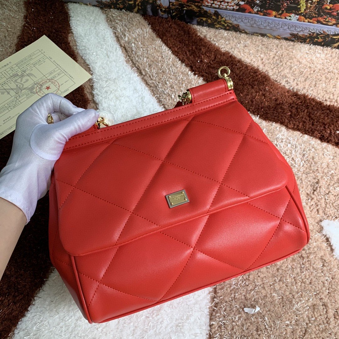 Top Quality MeTop Qualityum Sicily Bag In Quilted Red For Women 10.2in/26cm Top Quality Top Quality6002AW5918H383