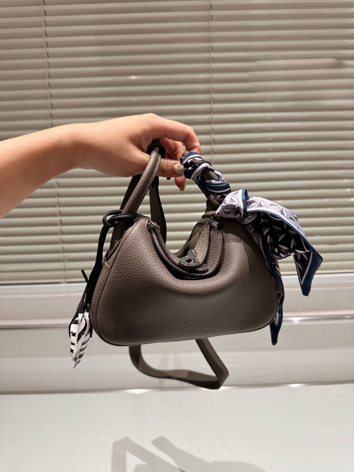 EN - New 1:1 rep  Bags HM 143
