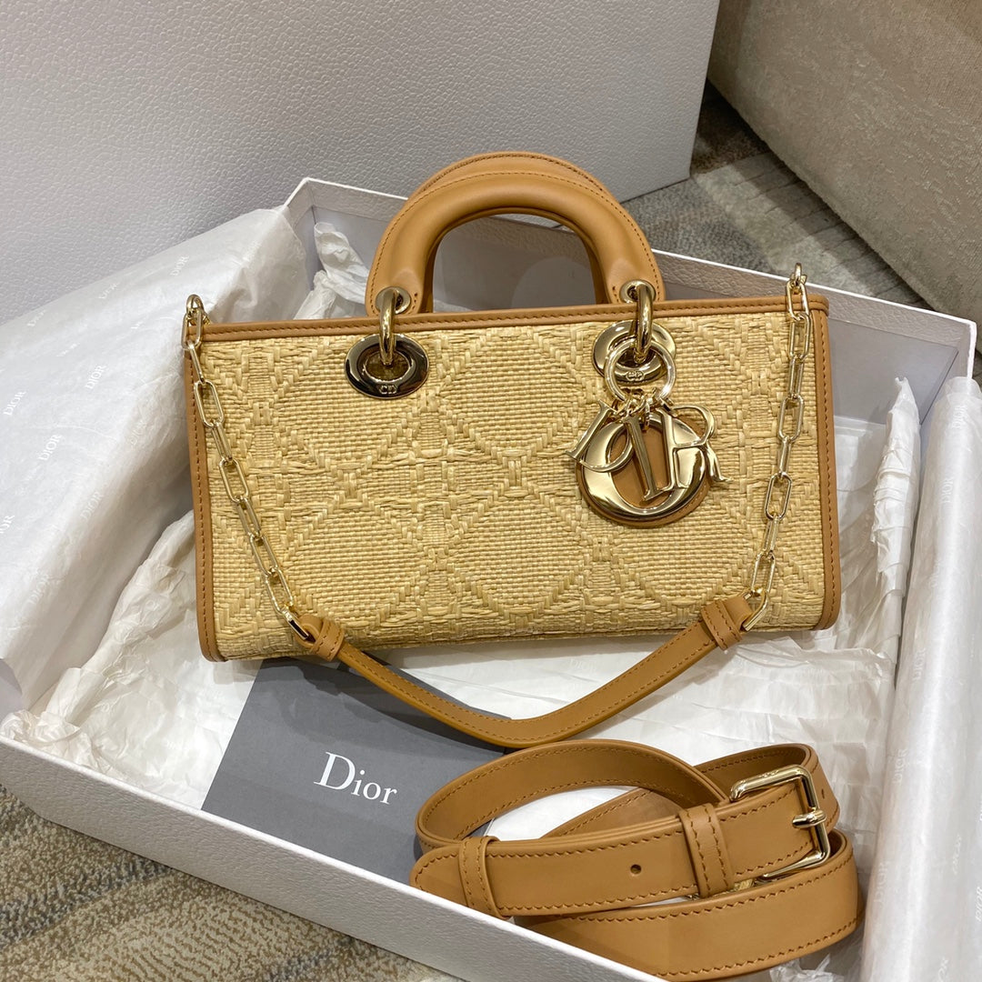 Top Quality Lady D-Joy Bag Natural Cannage Raffia, Brown Handbags, 26cm CD M0540OMBD_M925