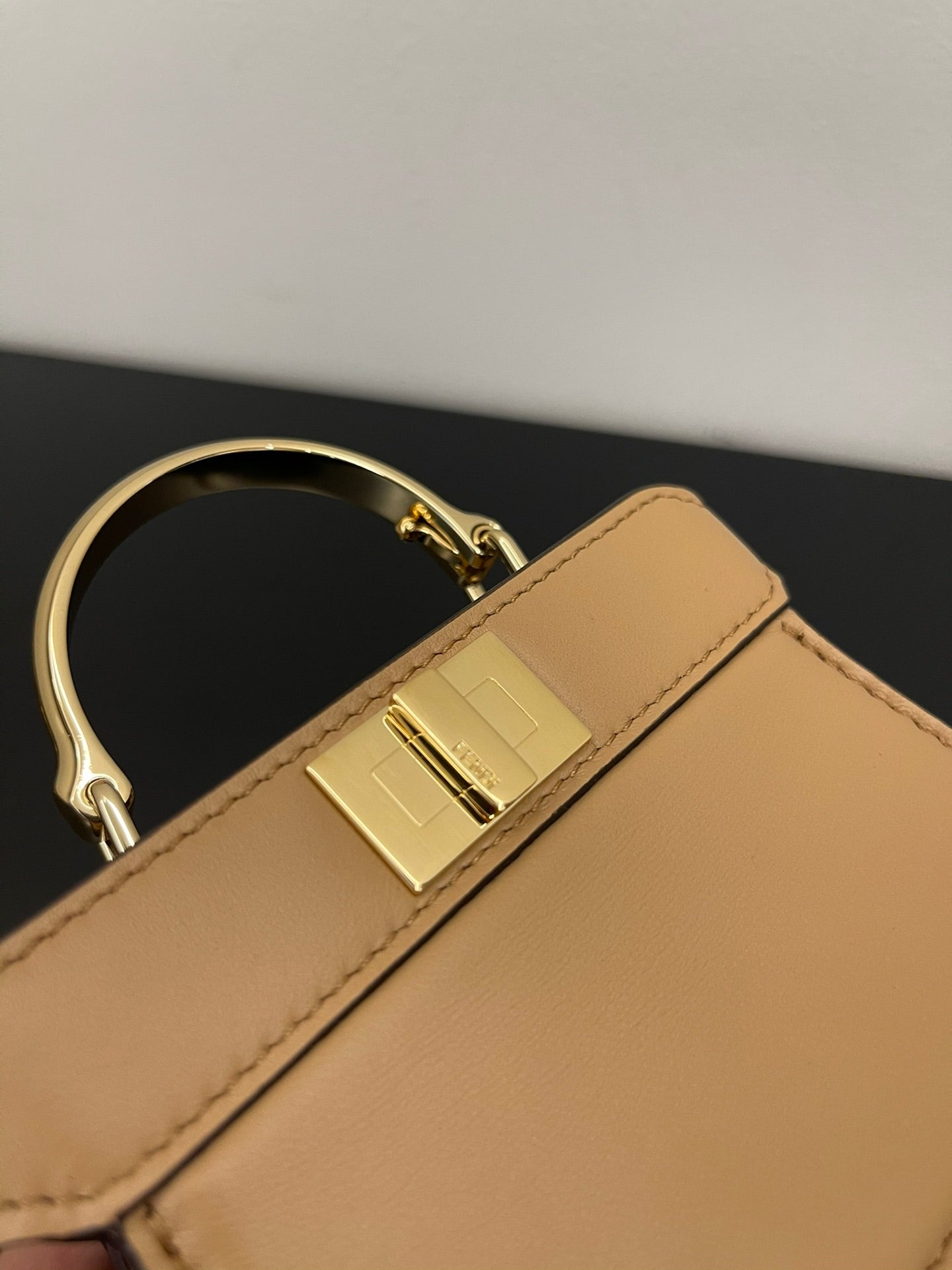 Top QualityTop Quality Peekaboo ISeeU Petite Brown Micro Bag For Woman 11cm/4.5in