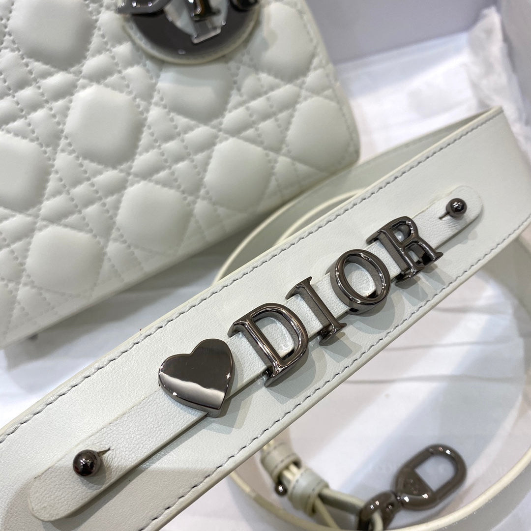 Top Quality Small Lady Bag Silver Hardware, White, For Women Womens Handbags, Crossbody Bags, 20cm CD