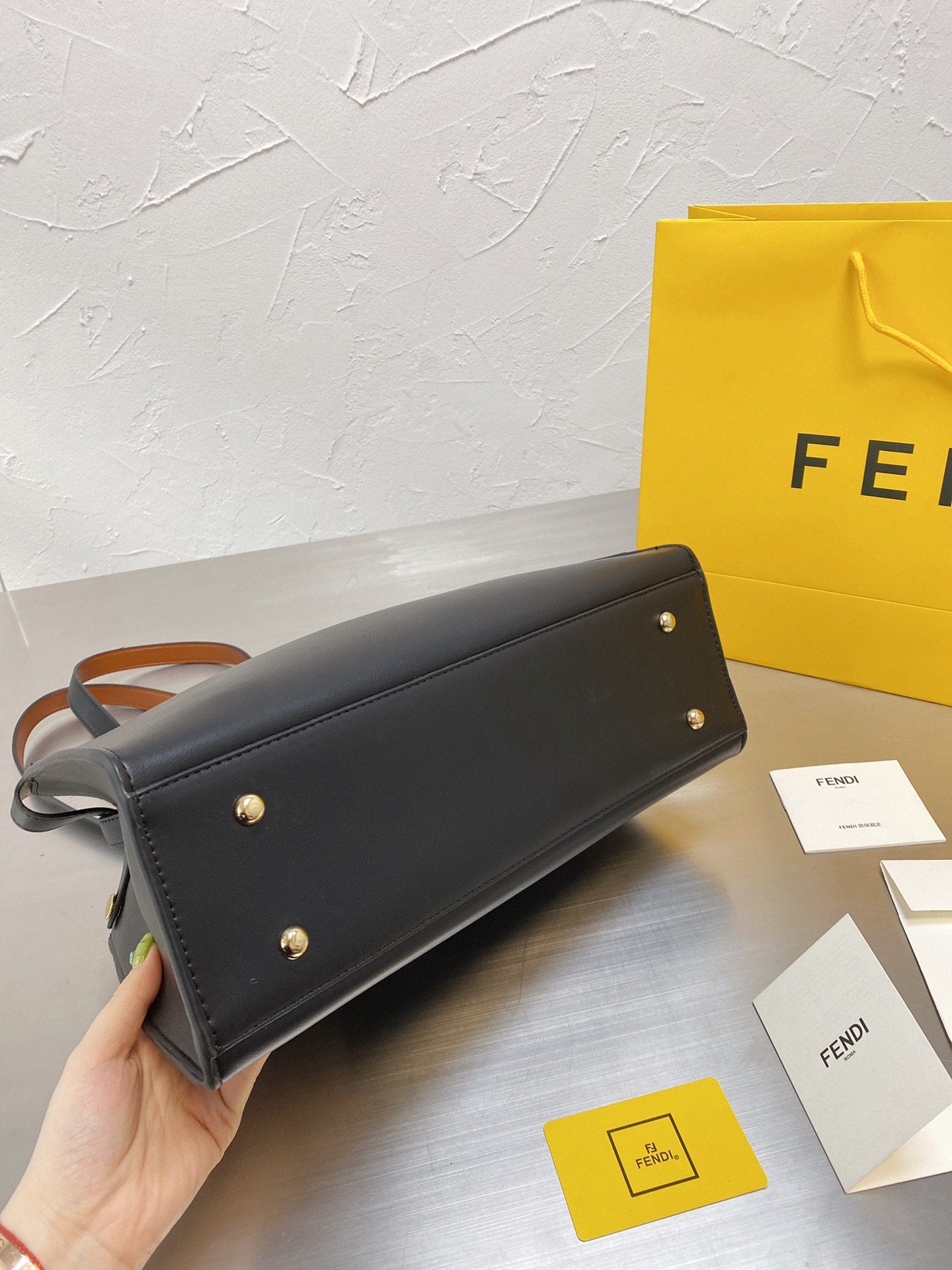 EN - New 1:1 rep  Bags FEI 139