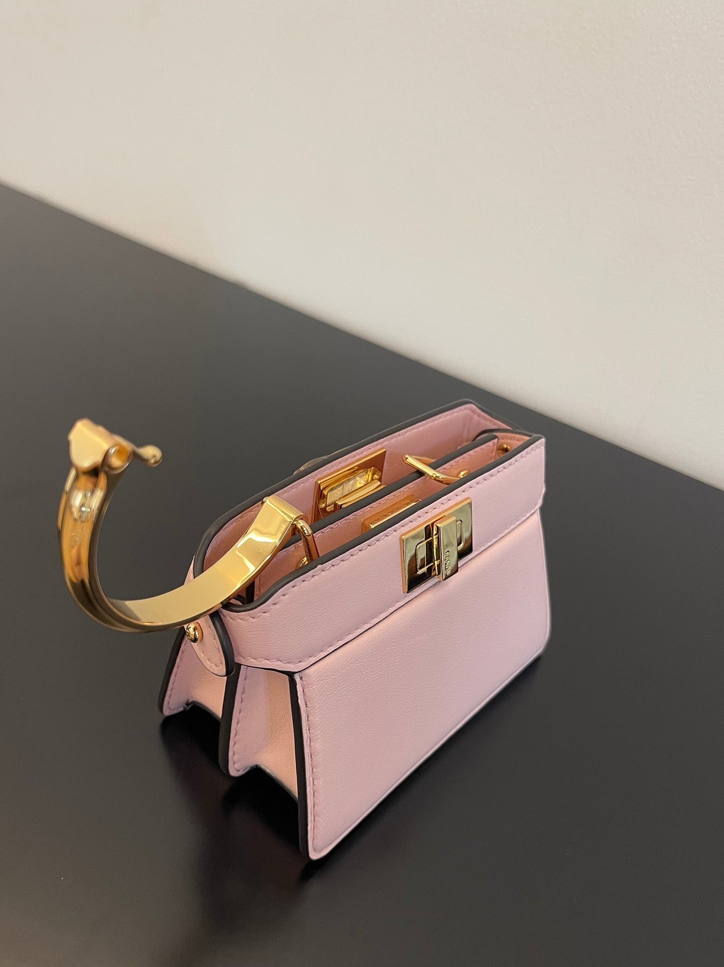 Top QualityTop Quality Peekaboo ISeeU Petite Light Pink Micro Bag For Woman 11cm/4.5in