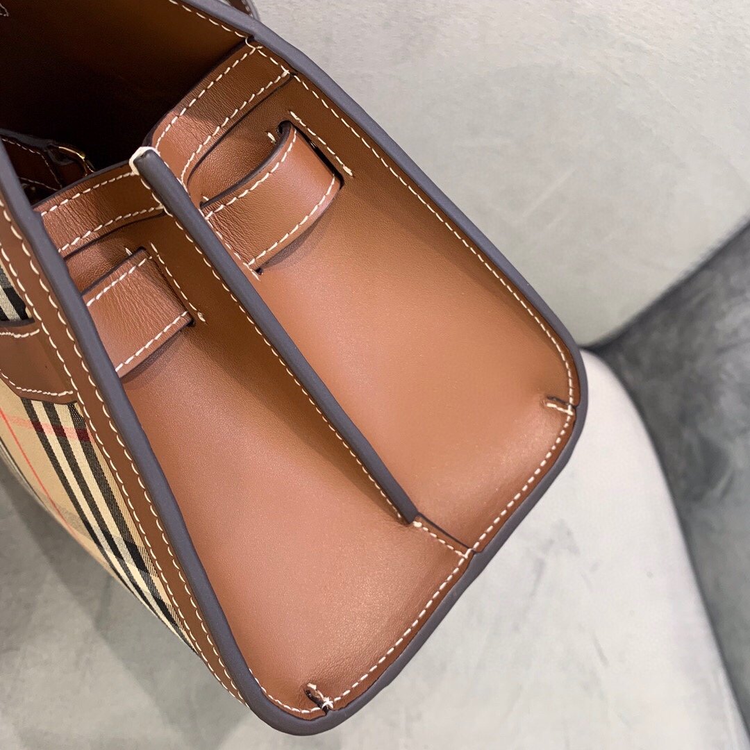 Top Quality Mini  Archive Beige For Women, Womenâs Bags, Shoulder And Crossbody Bags 10.2in/ 26cm BUR 80246851