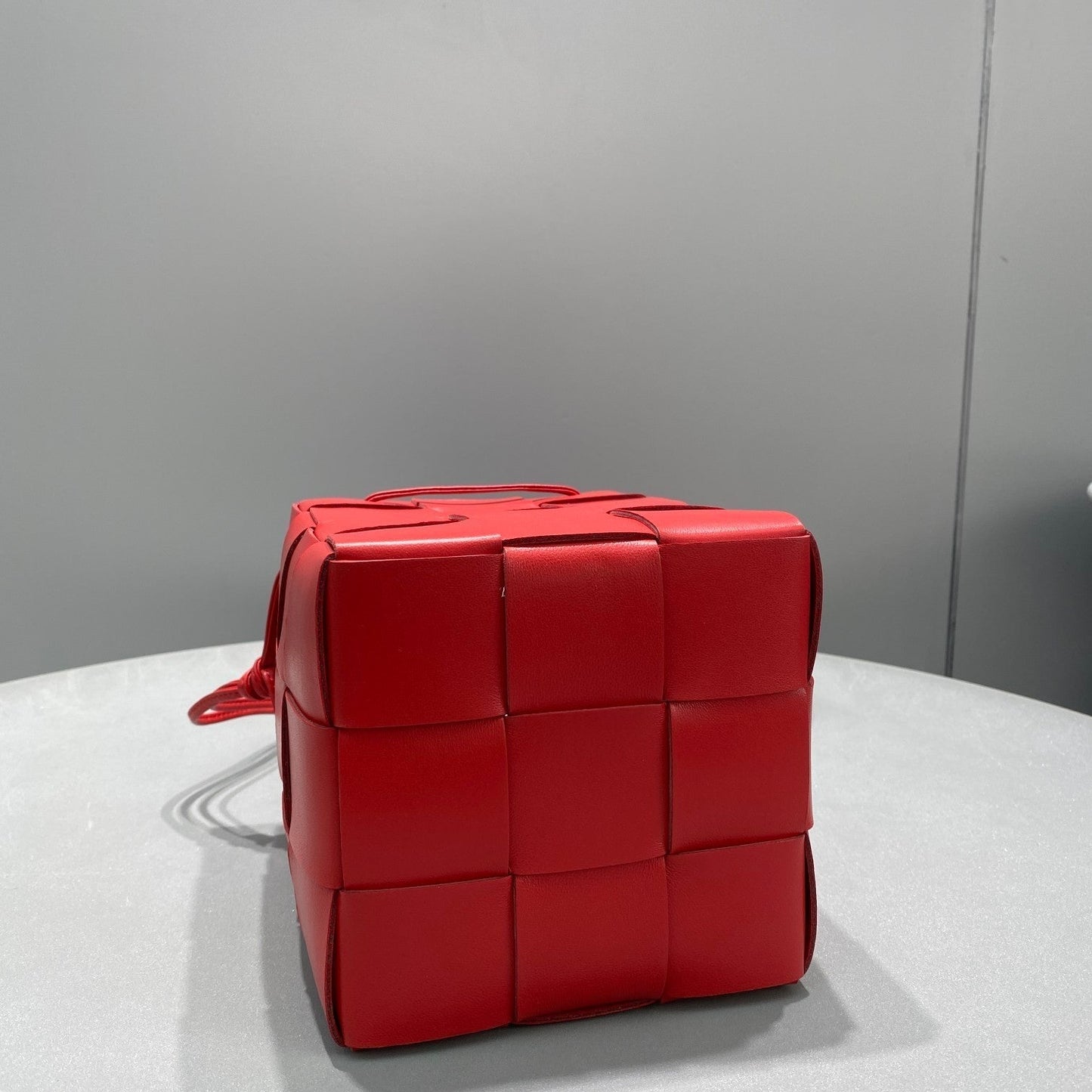 Top Quality Mini Cassette Bucket Bag Red, For Women, Bags 5.5in/14cm 680217VCQC46358