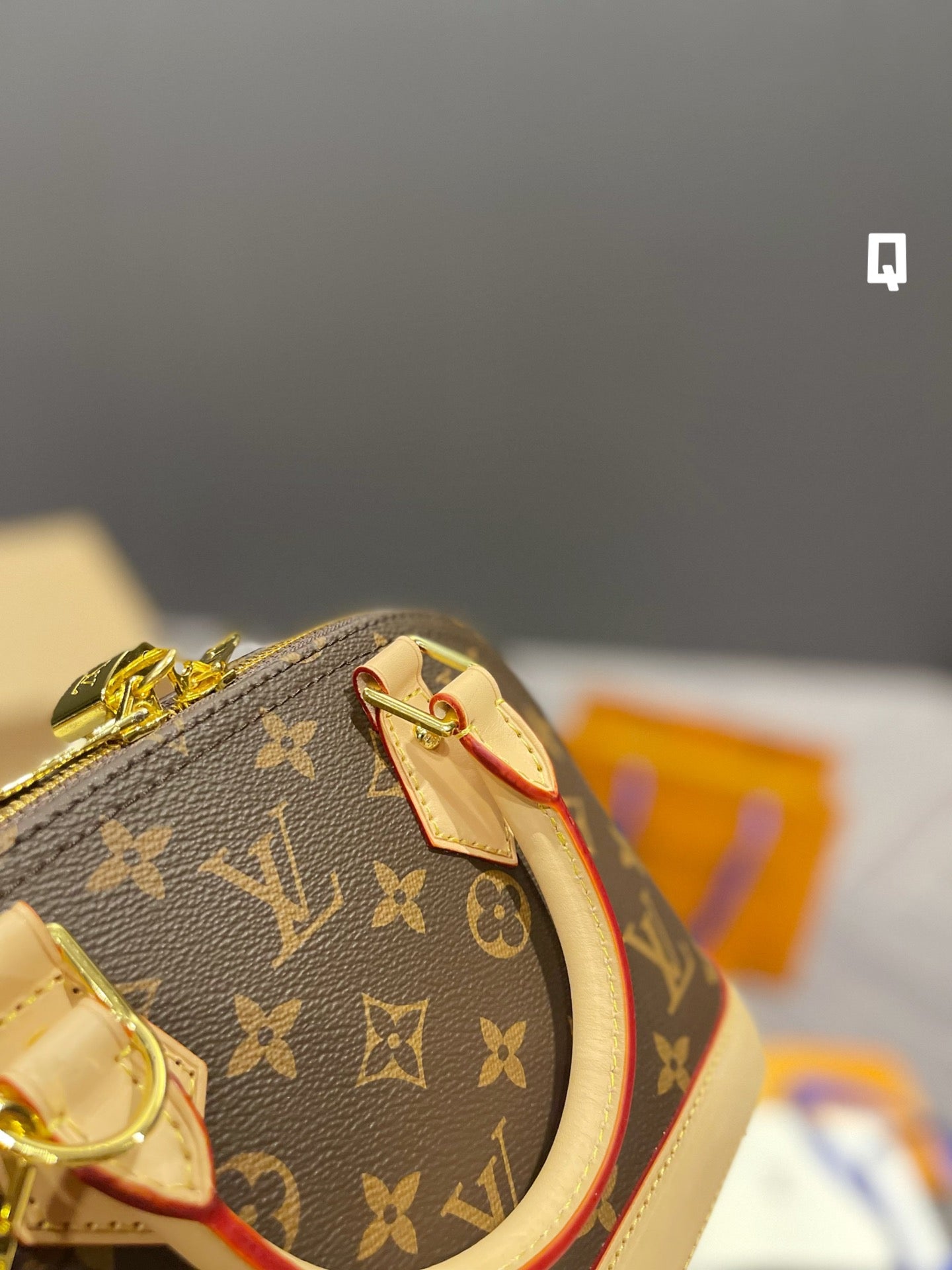 EN - New 1:1 rep Lux Bags LUV 564