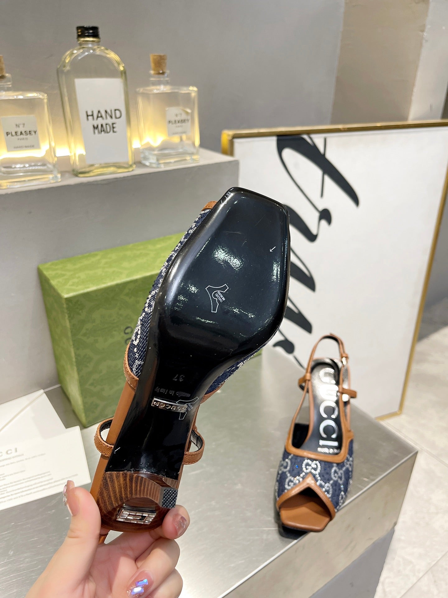 New 1:1 rep GCI HIGH HEELS 027